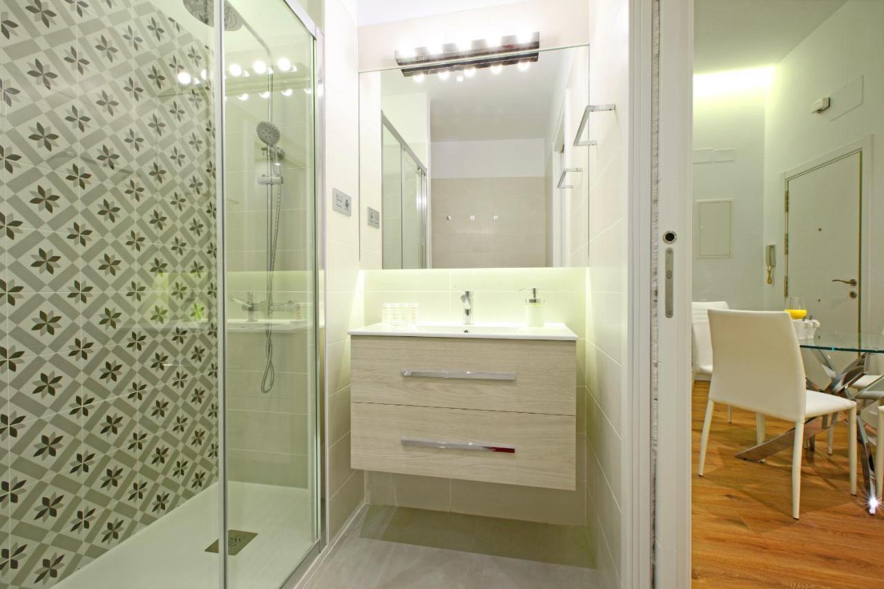 Prado Suite Madrid Exteriör bild